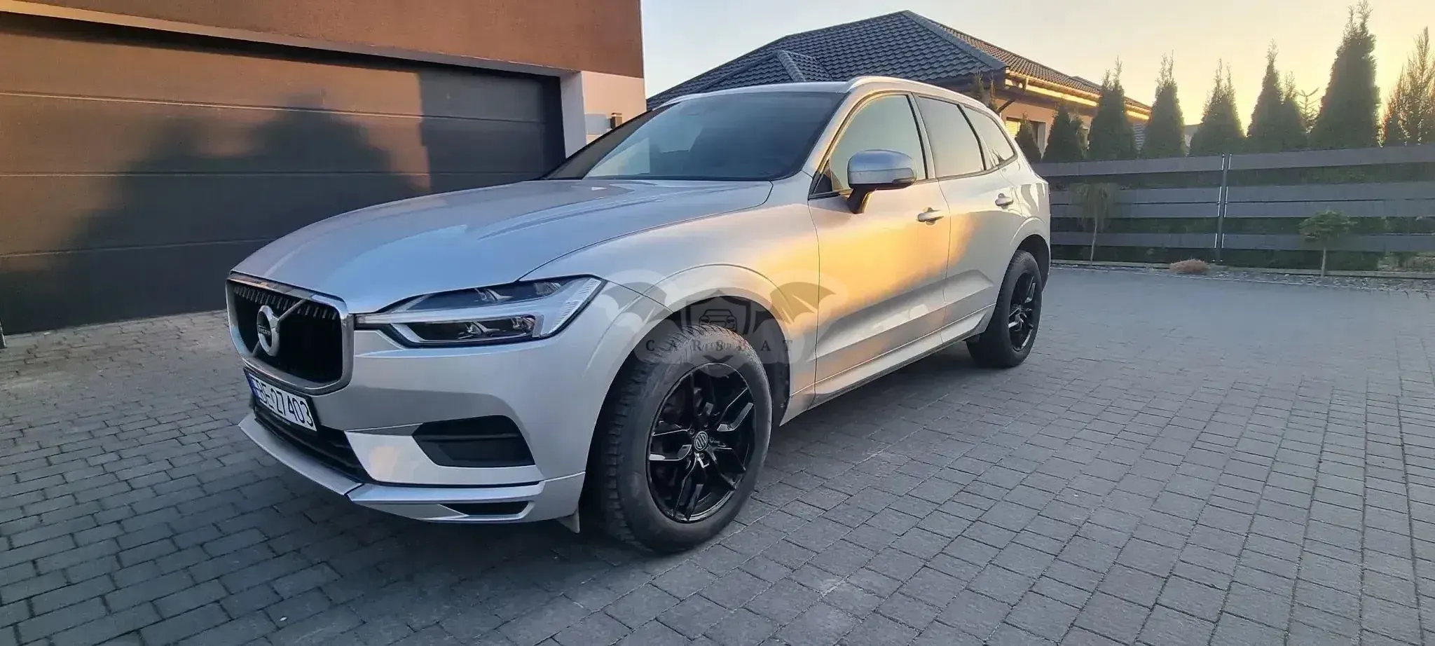 Volvo XC60 II D4 AWD Geartronic Momentum 2018