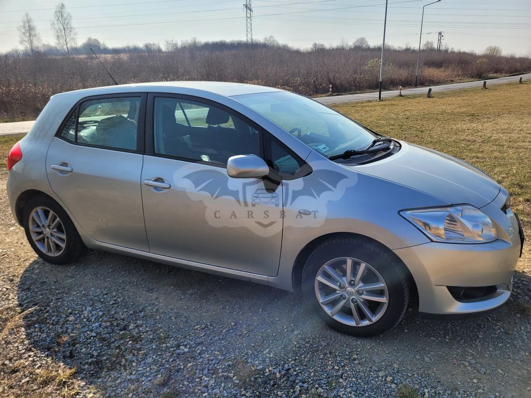 Toyota Auris I (2006-2012) 2.0 D-4D Sol 2008
