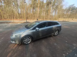 Toyota Avensis III 2.0 D-4D Sol 2010