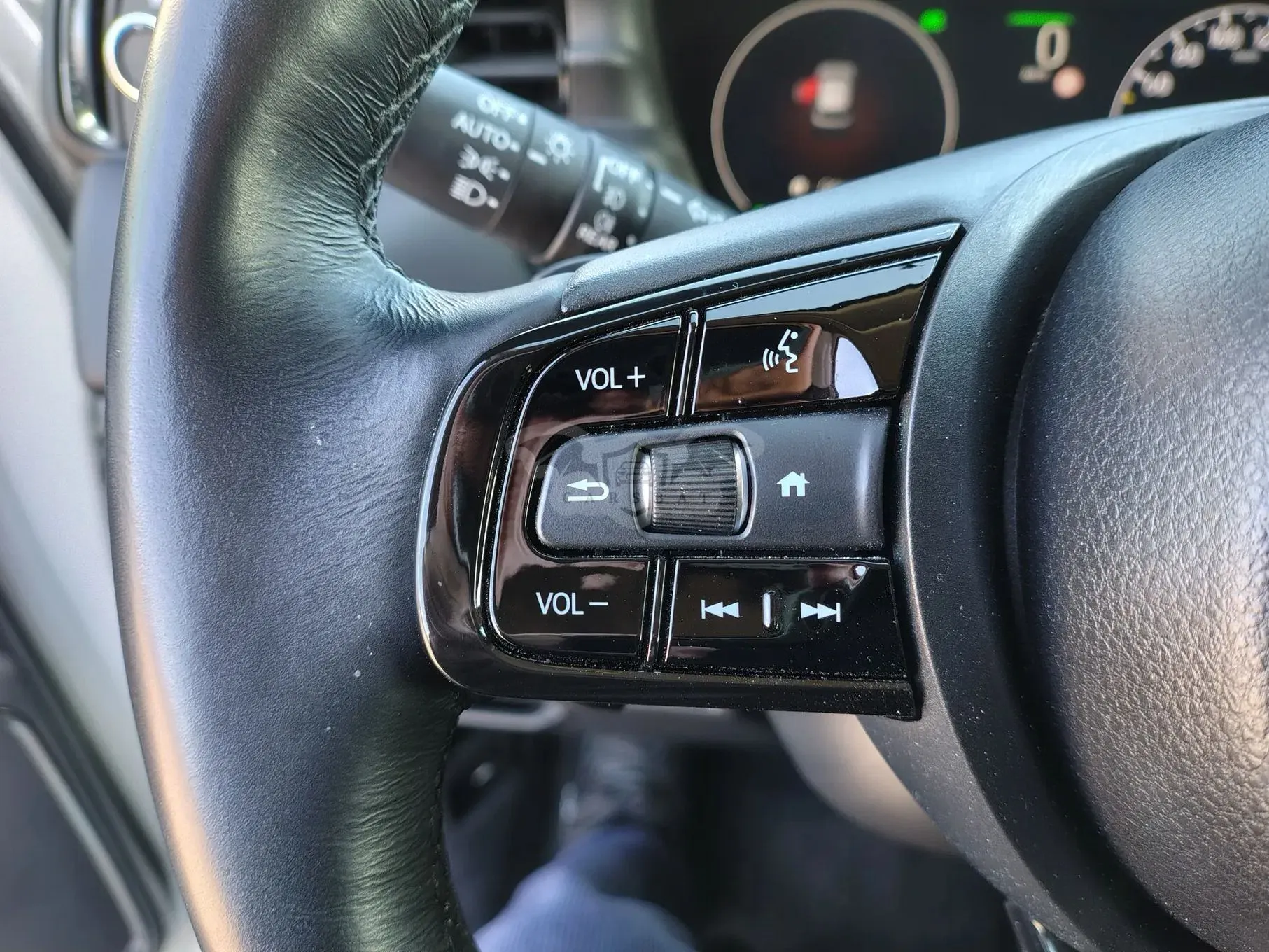 Honda HR-V III 1.5 i-MMD Advance CVT 2024