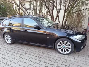 BMW 3 Series E90/E91/E92/E93 320i Edition Exclusive 2009