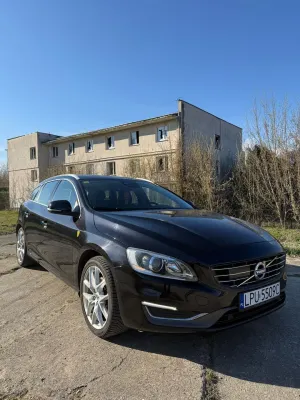 Volvo V60 I 2014
