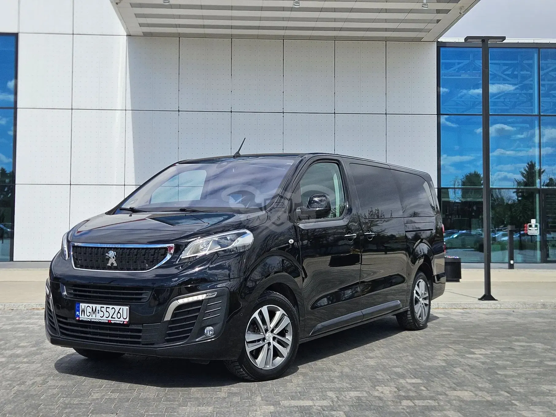 Peugeot Traveller 2018