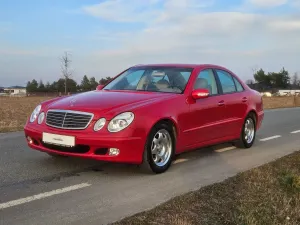 Mercedes-Benz E W211 320 Classic 2003