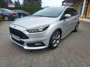 Ford Focus Mk3 (2010-2018) 2.0 TDCi ST-2 2017