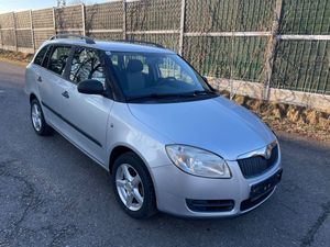 Skoda Fabia II (2007-2014) 1.2 HTP Classic 2010