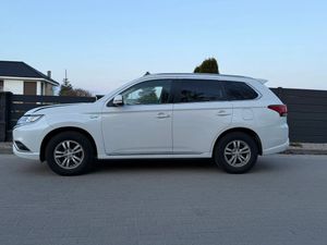 Mitsubishi Outlander III (2012-2022) Intense + 2021