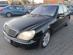 Mercedes-Benz S W220 2001