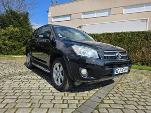 Toyota Rav4 III 2.2 D-4D 4x4 Automatik Travel 2009