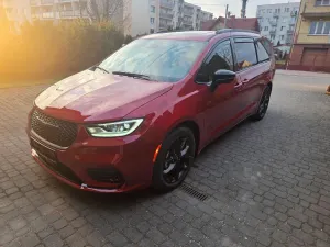 Chrysler Pacifica 2025