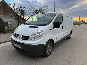Renault Trafic II L2H1 Komfort 2011