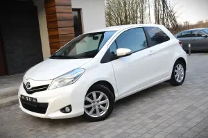 Toyota Yaris III 1.0 VVT-i Cool Edition 2012