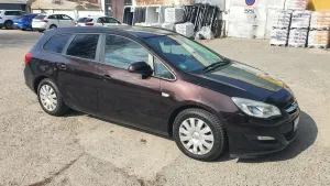 Opel Astra J 1.7 CDTI DPF Exklusiv 2013