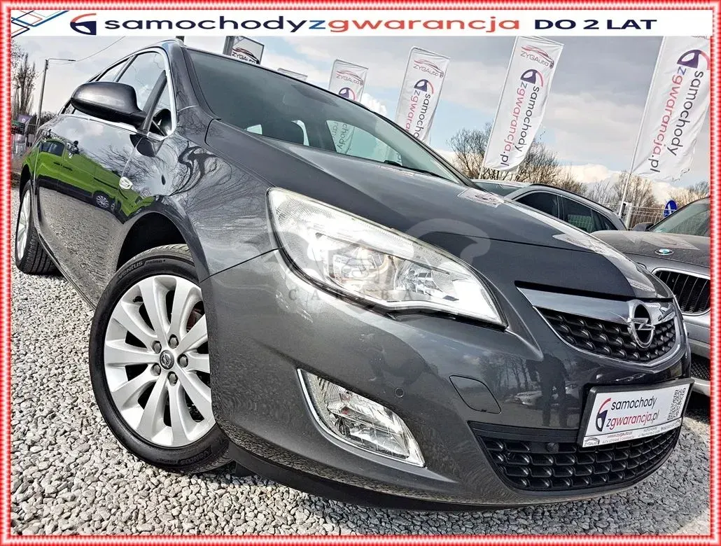 Opel Astra J 1.4 Turbo Color Edition 2011