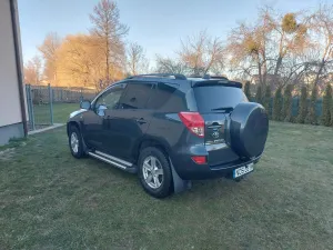 Toyota Rav4 III 2.2 D-4D Premium 2006