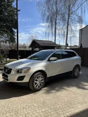 Volvo XC60 I T6 AWD Momentum 2012
