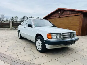 Mercedes-Benz 190 1988