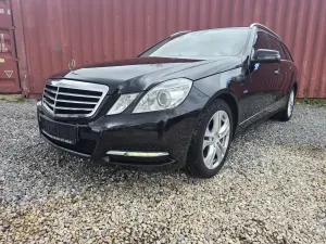 Mercedes-Benz E W212/W207 220 CDI DPF BlueEFFICIENCY 7G-TRONIC Avantgarde 2012