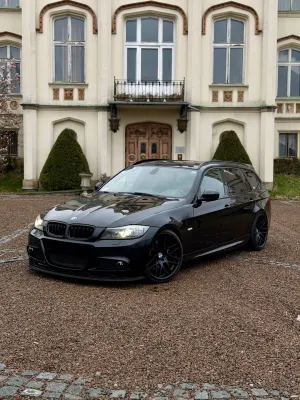 BMW 3 Series E90/E91/E92/E93 2010