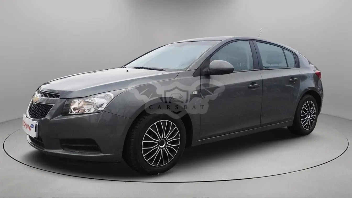 Chevrolet Cruze 1.6 LS+ 2012