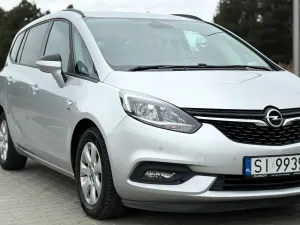 Opel Zafira C 2017