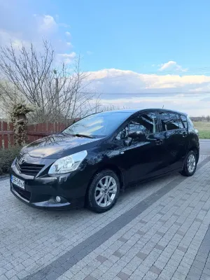 Toyota Verso 2.0 D-4D Sol 2010