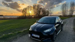 Toyota Yaris IV Hybrid 1.5 Premiere Edition 2022