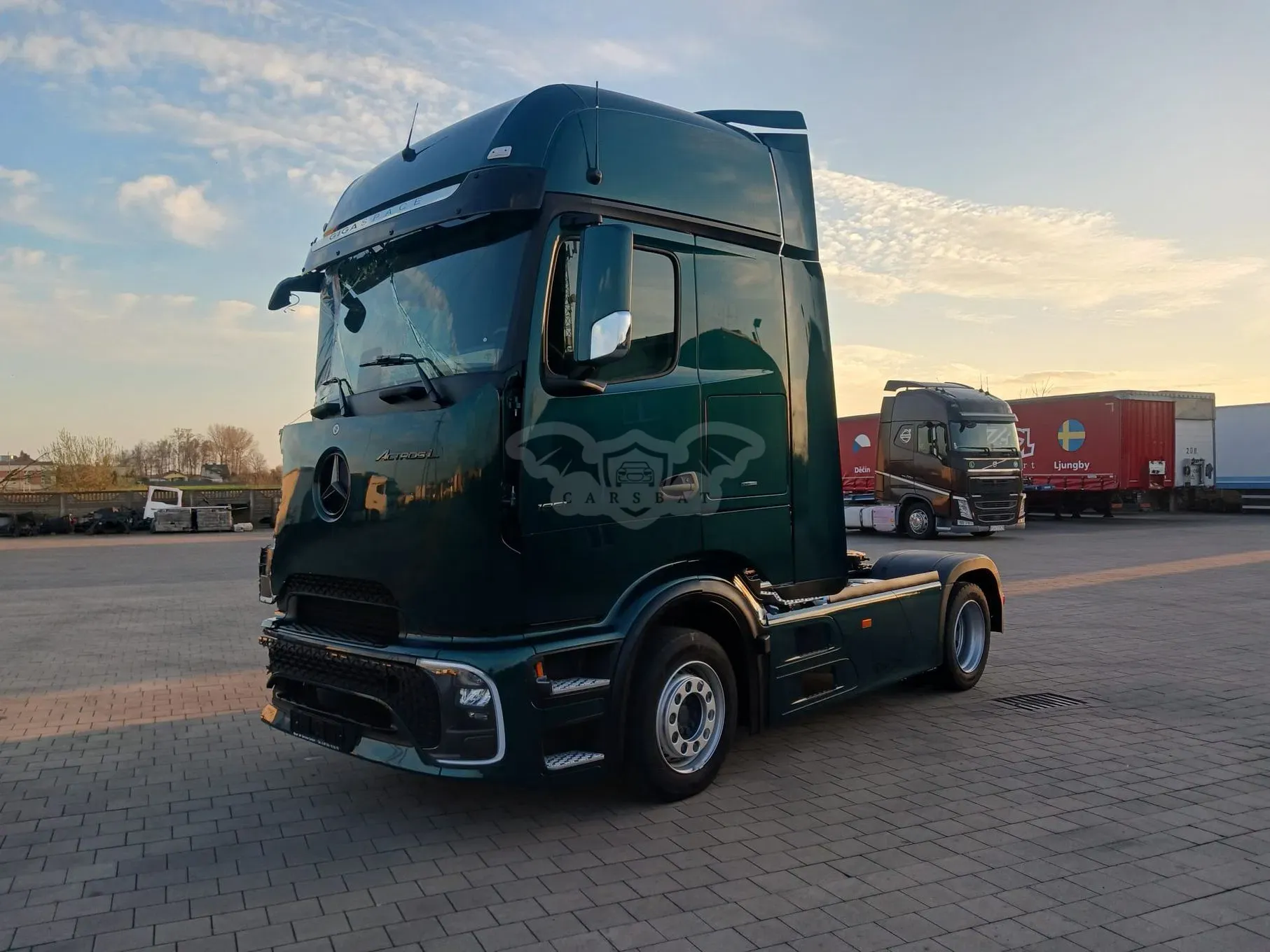 Mercedes-Benz Actros 2025