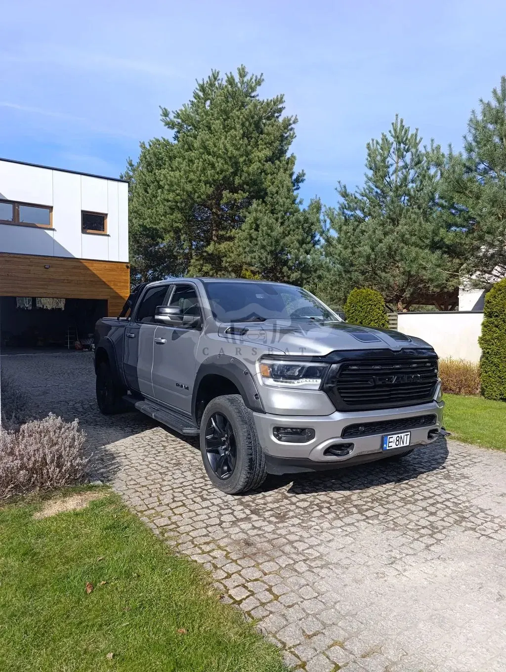RAM 1500 Crew Cab Shortbed Bighorn 2021