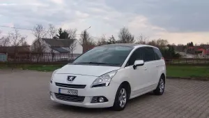 Peugeot 5008 I 1.6 HDi Premium 2011