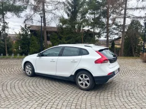 Volvo V40 D2 2013