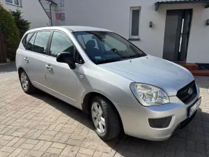 Kia Carens (Rondo) III 2007