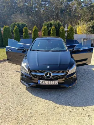 Mercedes-Benz CLA I 200 7G-DCT AMG Line 2017