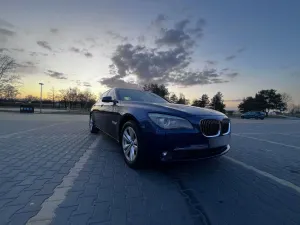 BMW 7 Series F01 740d xDrive 2010