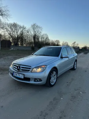 Mercedes-Benz C W204 2011