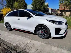 Kia Ceed 1.6 T-GDI GT DCT 2020