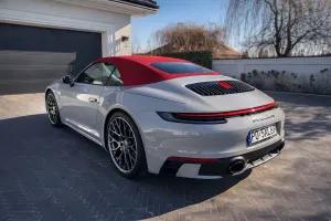 Porsche 911 992 Carrera 4S 2022