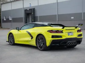 Chevrolet Corvette C8 2024