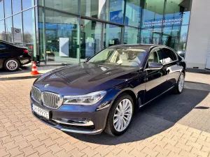 BMW 7 Series G11/12 730d xDrive 2018