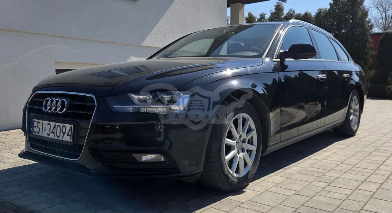 Audi A4 B8 2.0 TDI 120g DPF Attraction 2012