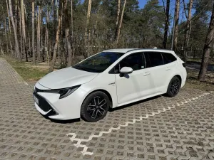 Toyota Corolla Seria E21 2.0 Hybrid Executive 2019