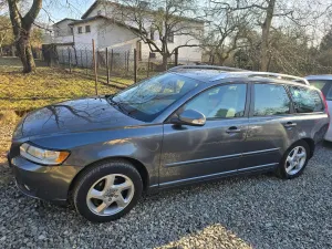 Volvo V50 D2 Summum Start-Stop 2011