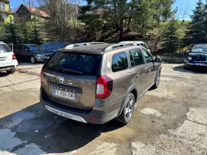 Dacia Logan II Blue dCi 95 Stepway 2019