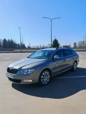 Skoda Superb II 2011