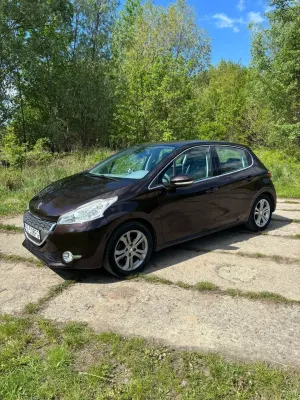Peugeot 208 I 2013