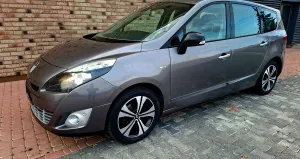 Renault Grand Scenic III 2011