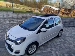 Renault Twingo II 1.2 LEV 16V 75 Expression 2012