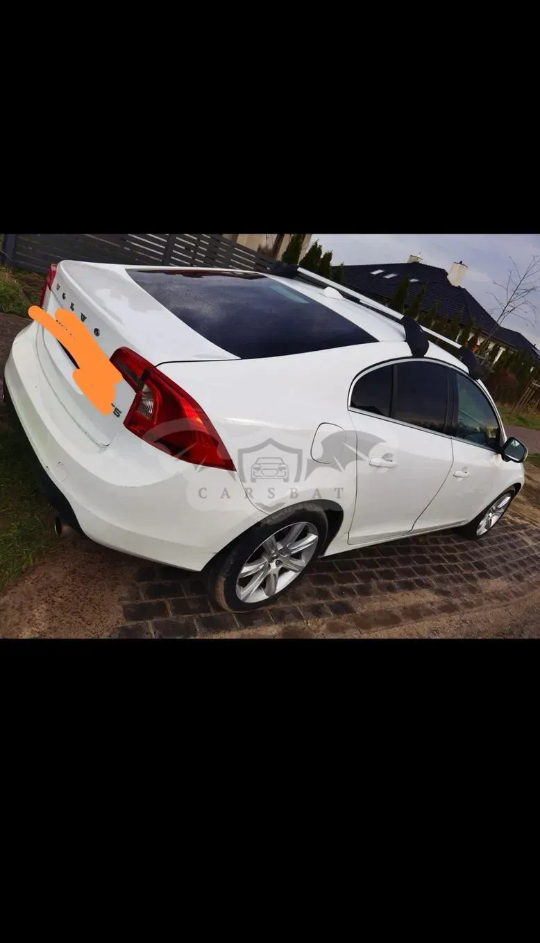 Volvo S60 II 2.5 T5 2011