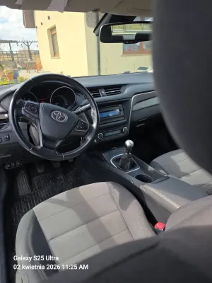 Toyota Avensis III 1.8 Active 2017