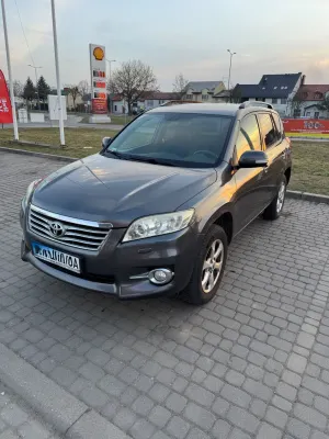 Toyota Rav4 III 2010